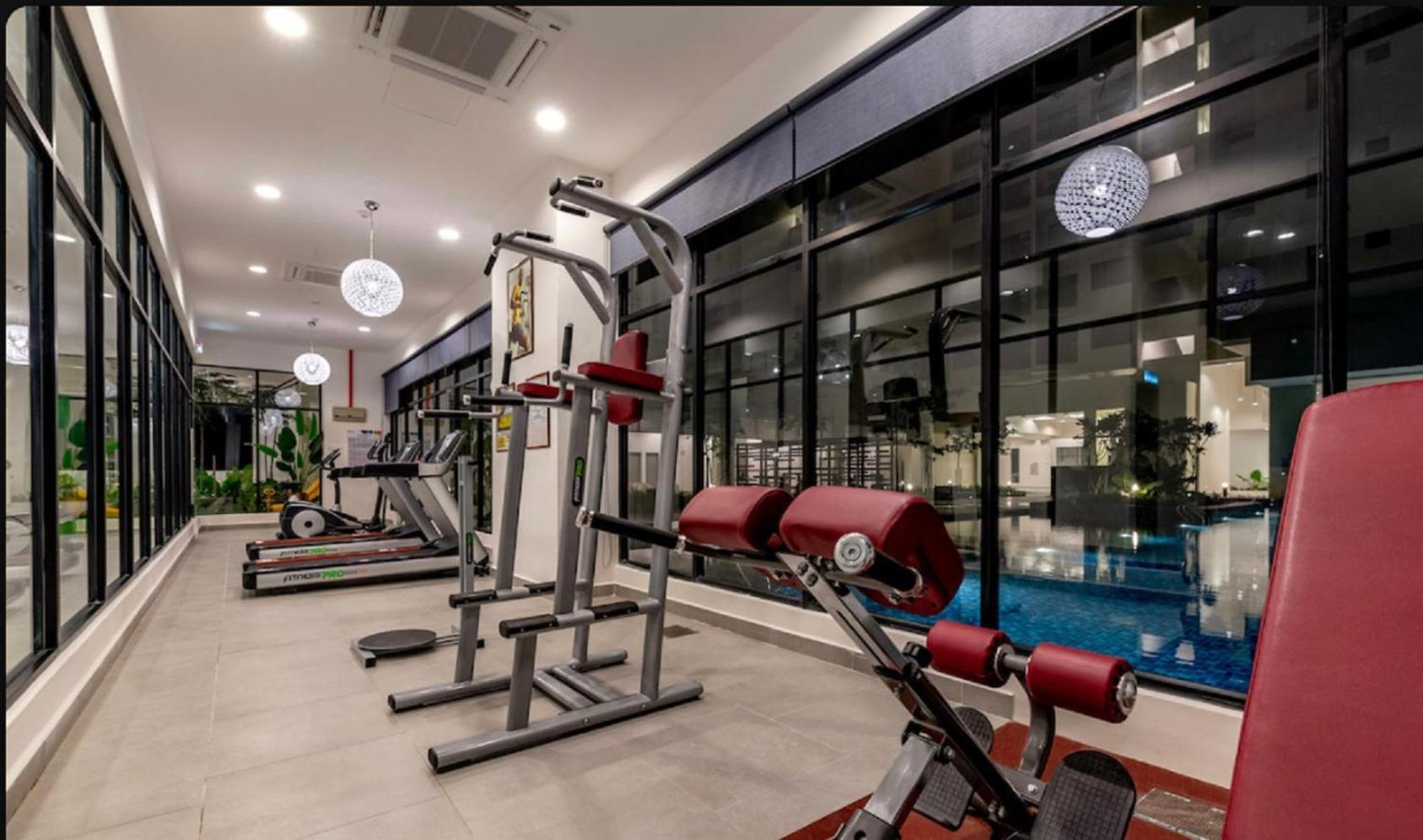 Desa Park North Ikea One Utama Isp Damansara Kl * Kuala Lumpur
